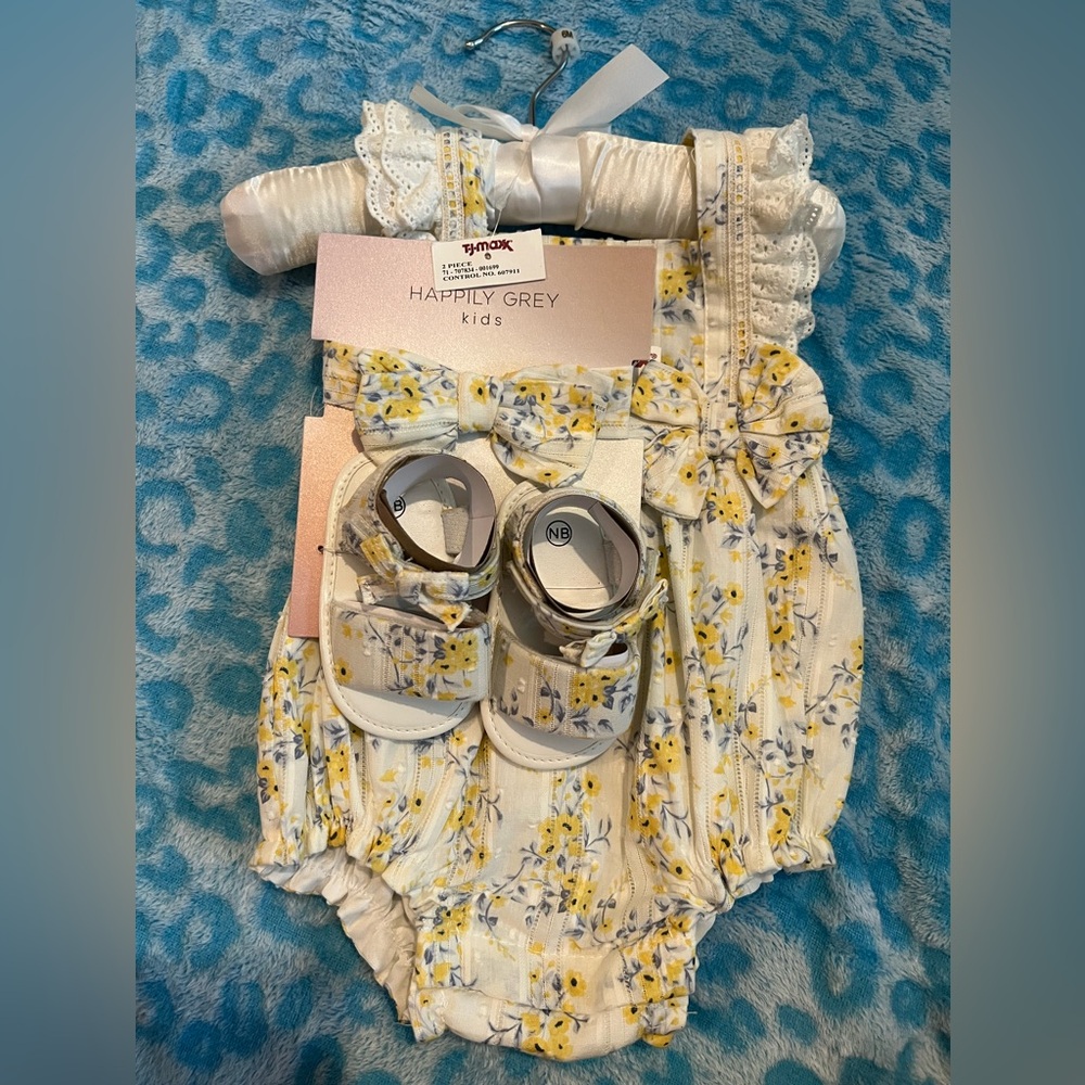 Baby girl outfit